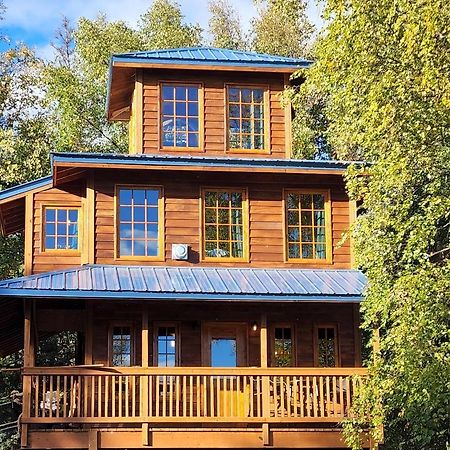 The Eagle'S Nest Treehouse Cabin Palmer Exterior photo
