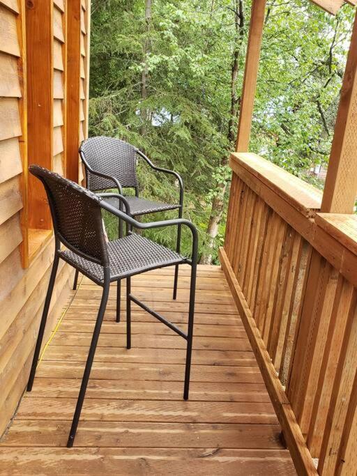 The Eagle'S Nest Treehouse Cabin Palmer Exterior photo